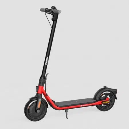 Trotinete Ninebot KickScooter D Series Powered by Segway