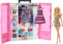 Barbie Fashionista Armário portátil inclui 3 looks completos, 6 cabides e boneca