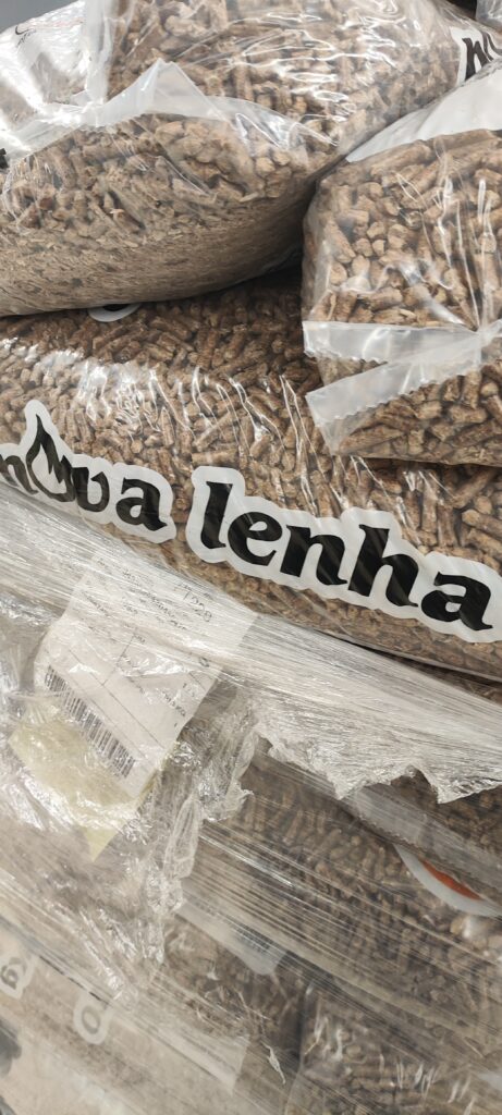 PELLETS Nova lenha ao melhor preço (3,49€ 15 Kg) No Lidl