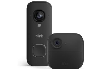Câmara exterior Blink com 4 câmaras e campainha