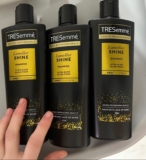 TRESemmé Champô Lamellar Shine para cabelo sem vida ou apagado, 3 x 685 ml